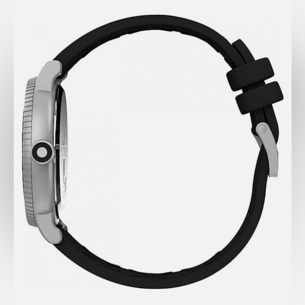 Timex Standard Diver 43mm Black Silicon Band - Picture 6 of 9